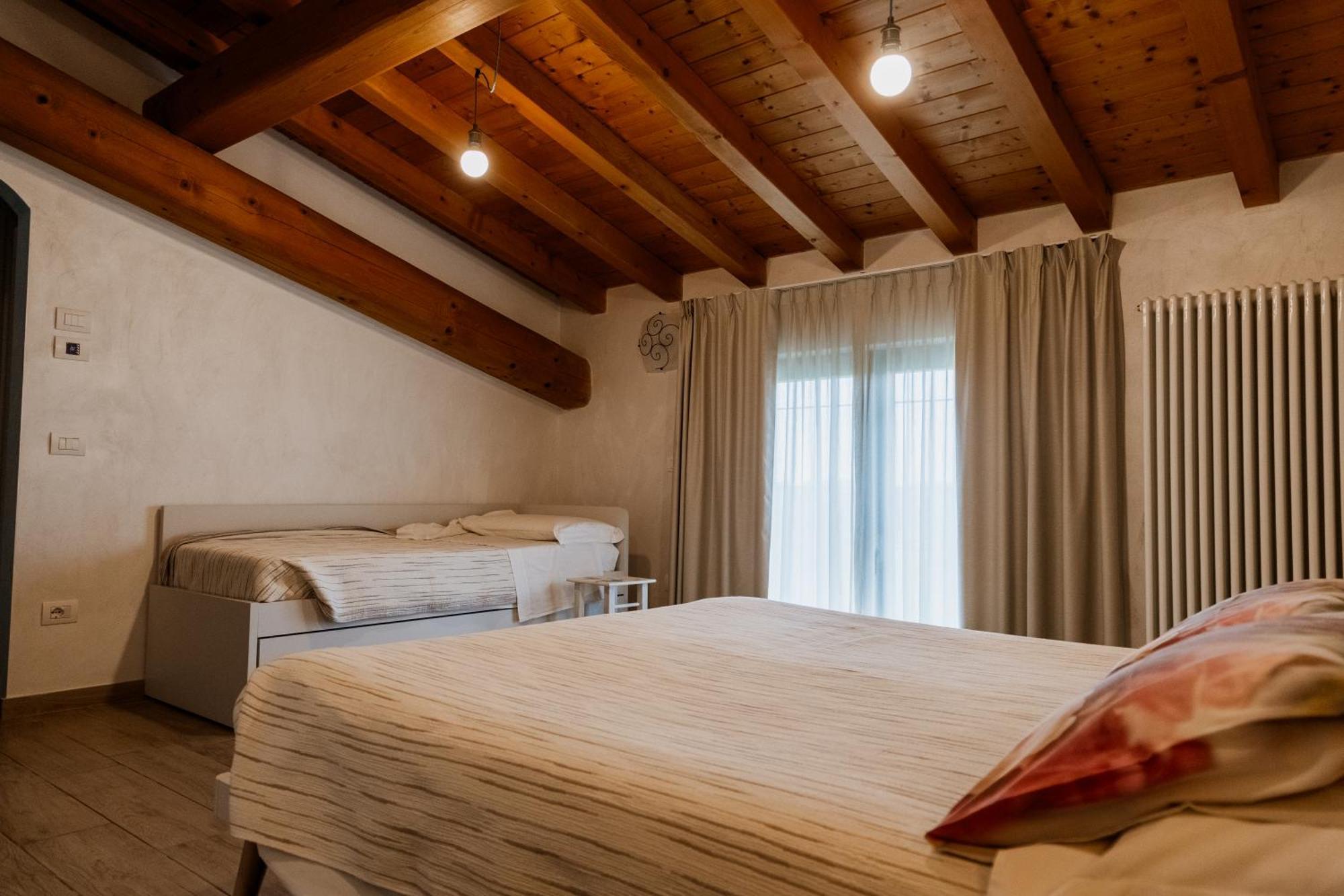 Agriturismo" Il Glicine Bianco" Monzambano Exterior photo