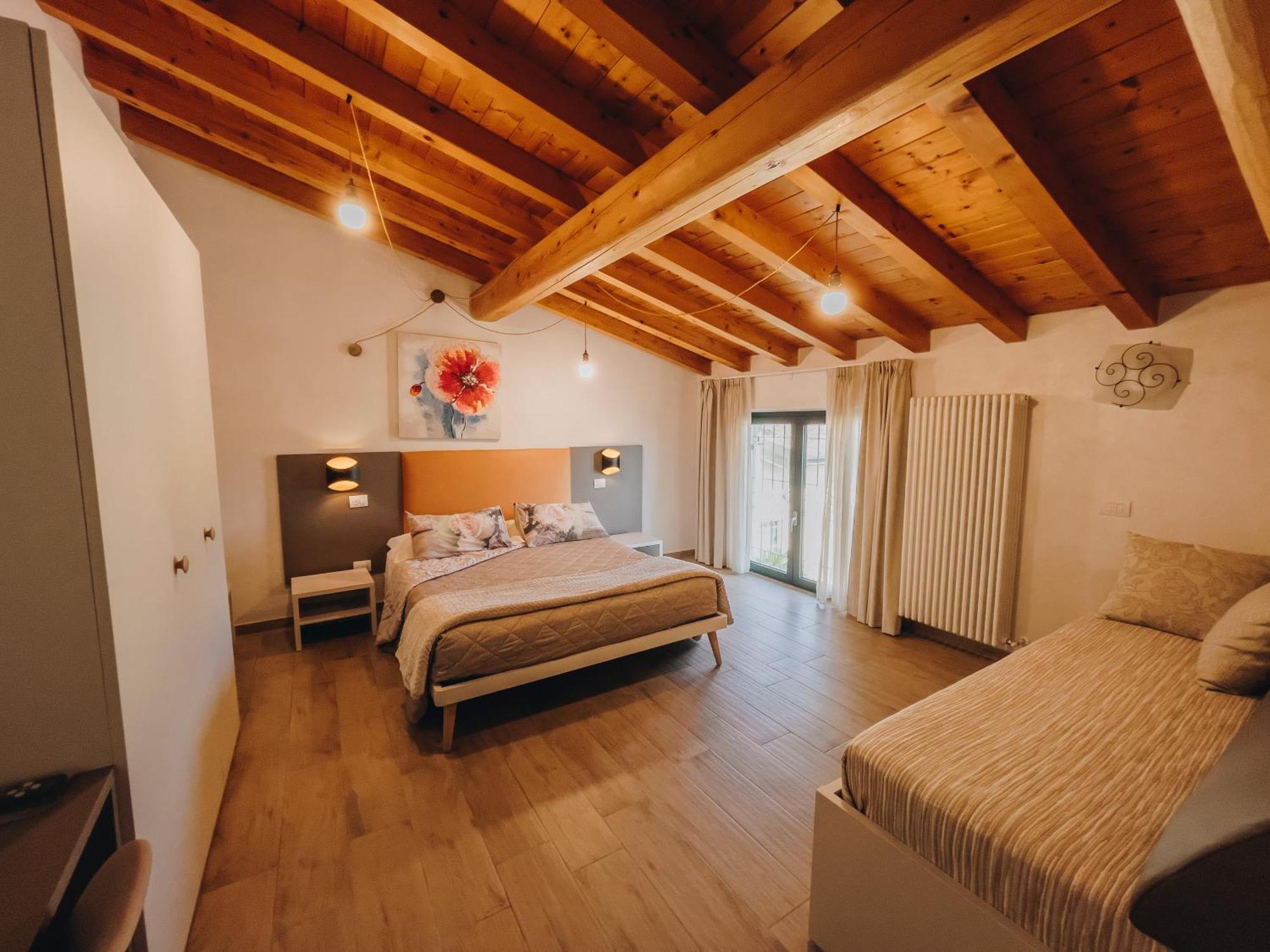 Agriturismo" Il Glicine Bianco" Monzambano Exterior photo